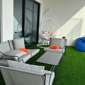 Luxury 2 Bedrooms 5 Minutes From Burj Khalifa دبي